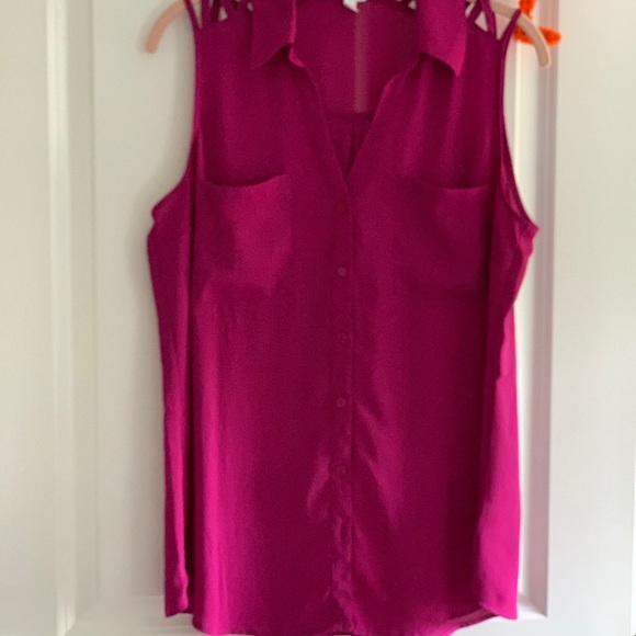 SOLD Express Portofino Shoulder Top - Picture 2 of 6